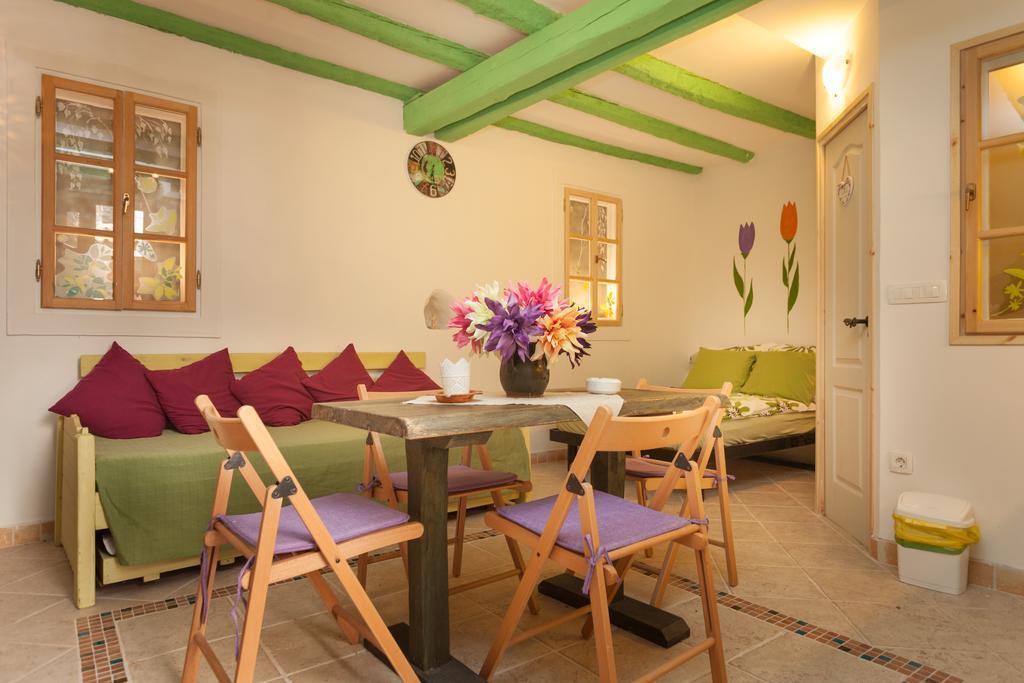 Studio With Garden In Rovinj Eksteriør billede